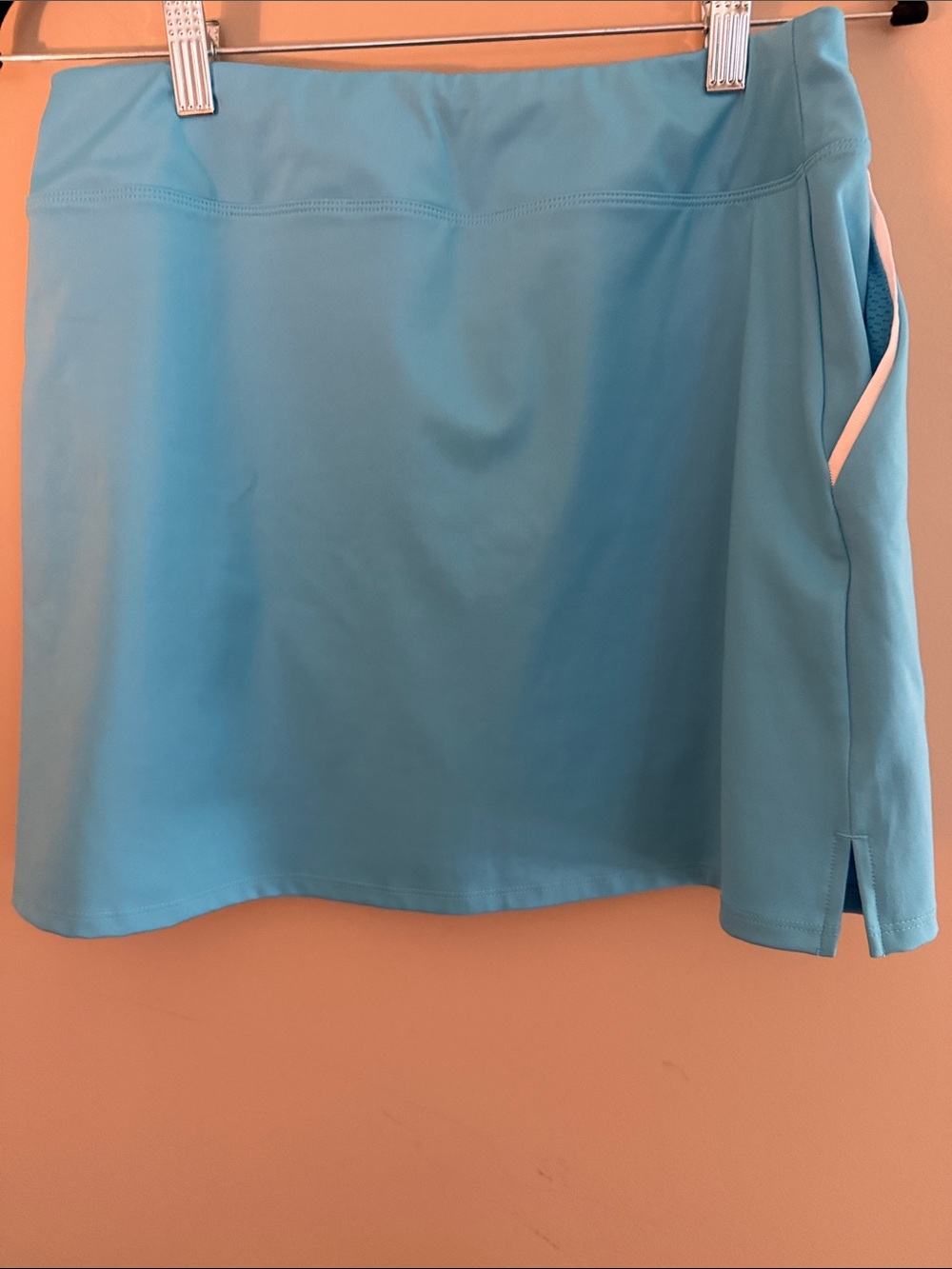 1 Tommy Bahama 1 Hot Pink & 1 Blue Pickleball/Tennis/Golf with Ruffle Hem. M - Picture 8 of 8